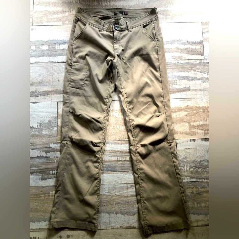 Prana size 6 Halle convertible quick dry pants. 32x31